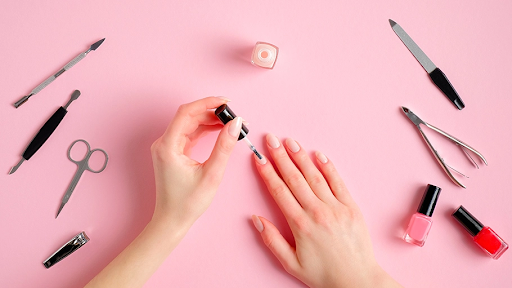 Vận Chuyển Dụng Cụ Nail Từ Việt Nam Đến Birmingham
